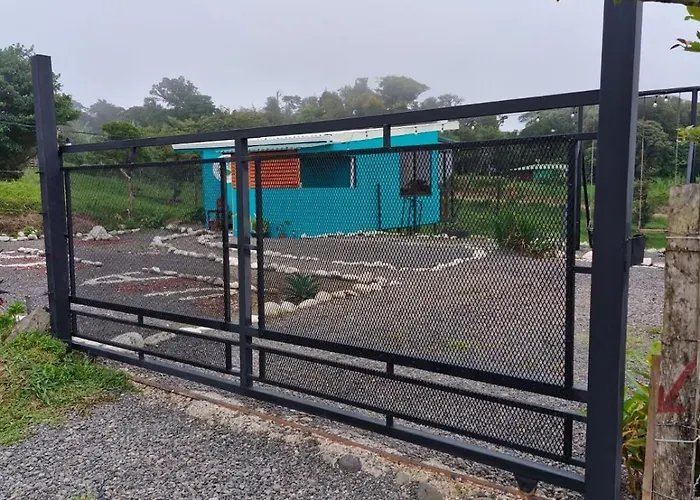Monteverde Cloud Forest Tiny House Vientos Tilarán